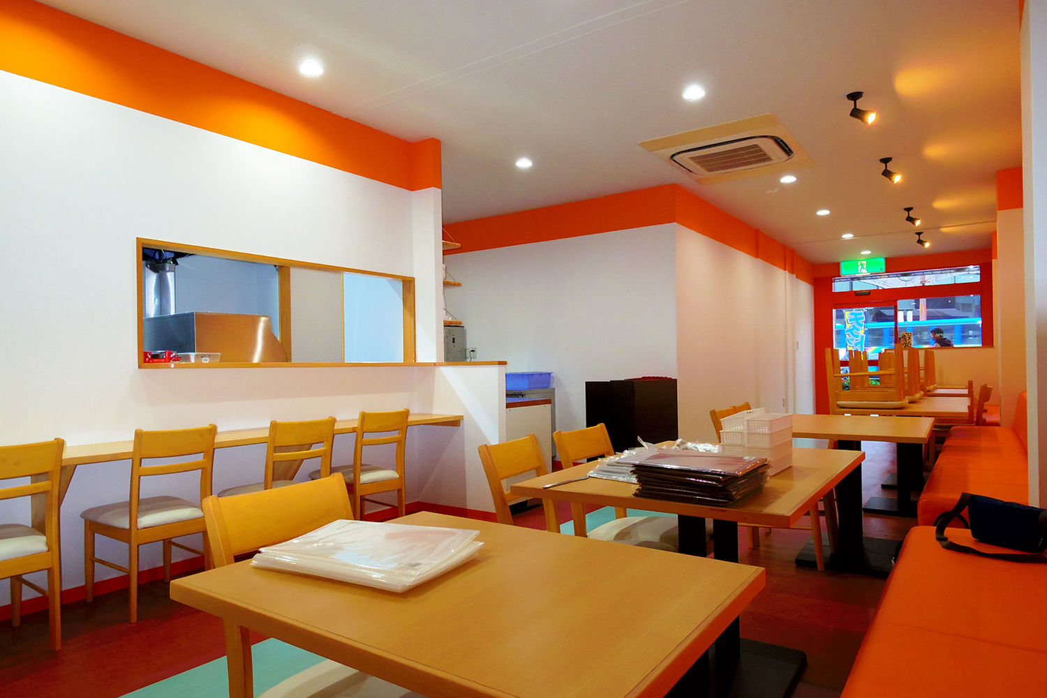 インド料理店 店舗内装工事 | 鹿児島で『もみの木』の新築・リノベーション・リフォームなら 住まいるスタイル