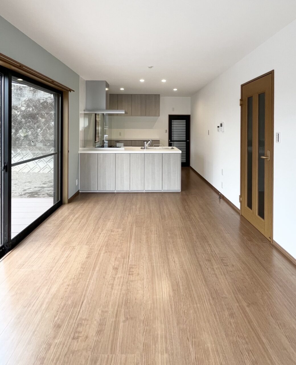 Dgre プロジェクト～家族の存在を感じられる開放的な空間～